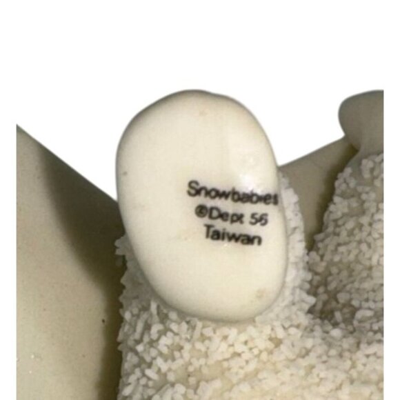 DEPARTMENT 56 SNOW BABY WITH STAR ORNAMENT AND A FRIEND CHRISTMAS HOLIDAY - Picture 6 of 6